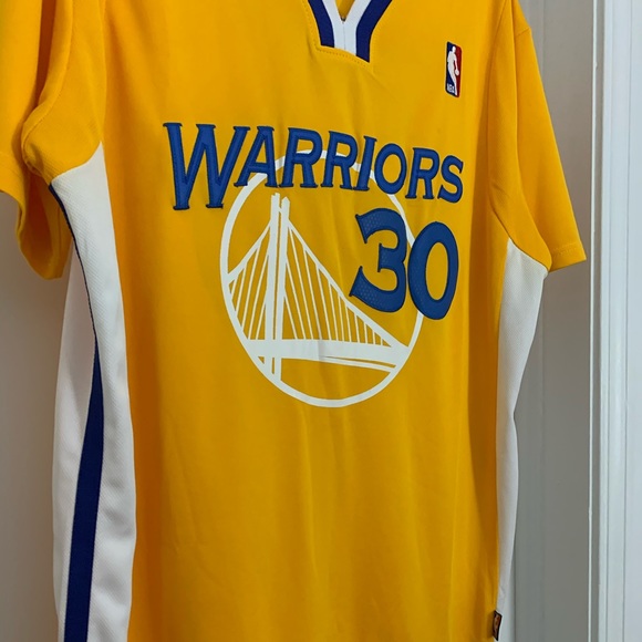 Stephen Curry Golden State Warriors Jersey - Picture 4 of 6